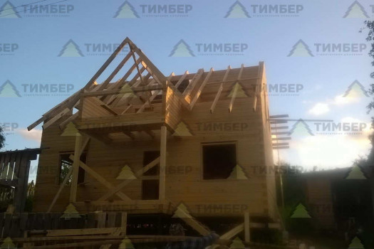 Дачный дом на винтовых сваях